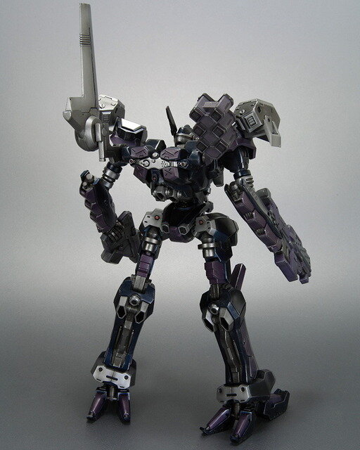 コトブキヤの『アーマード・コア』人気機体プラモ「ラインアーク ホワイト・グリント＆V.O.Bセット」通常成型色版＆「クレスト軽量級Ver.」再生産発表―予約受付開始